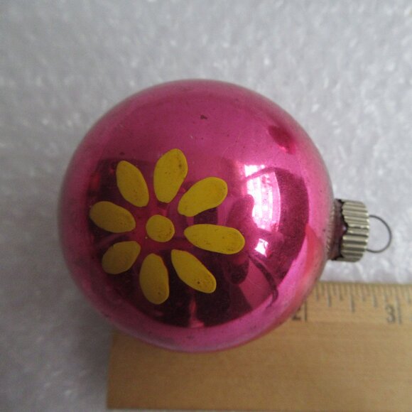 Shiny Brite Hand Painted Flowers 2" Glass Christmas Ornaments Set of 2 Vintage - Picture 5 of 7